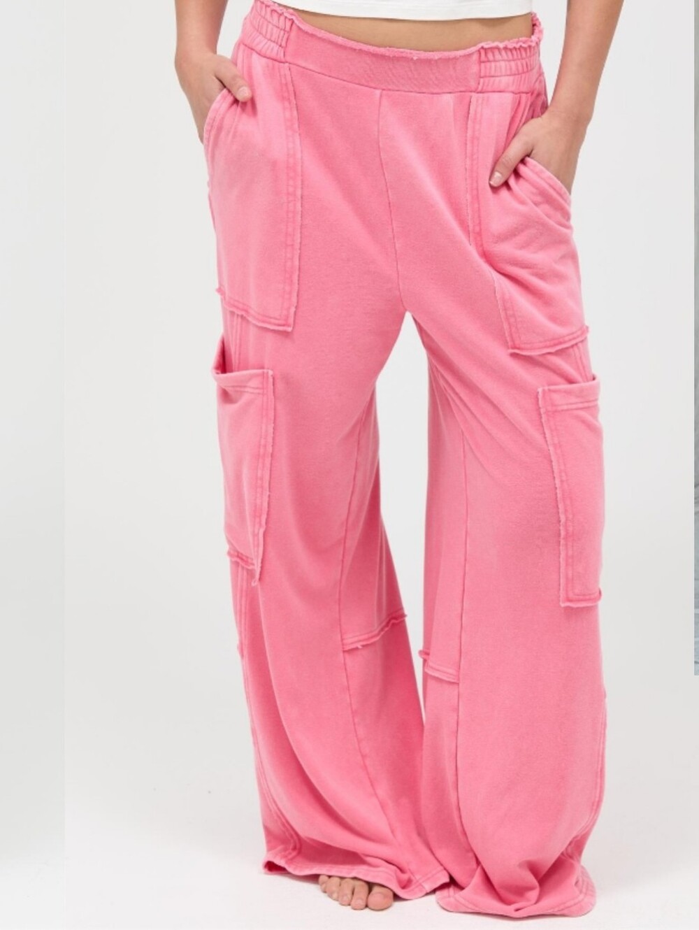 215 | Mineral Wash Wide Leg Cargo Pants - Taffy Pink